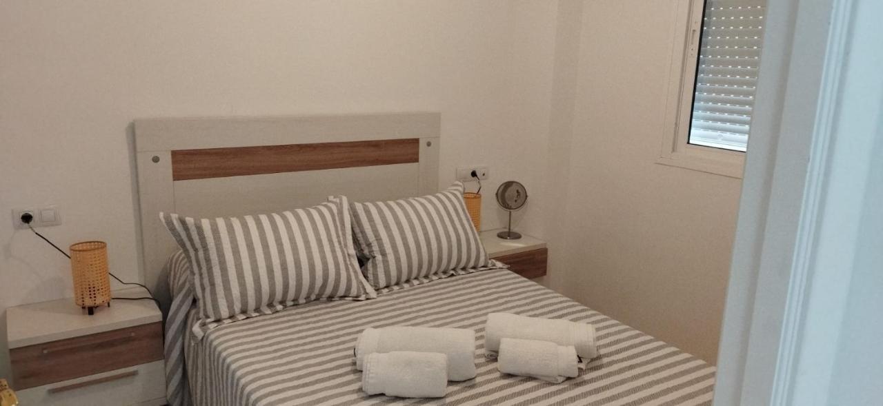 Apartamentos Costa De La Luz Playa Rota Eksteriør billede